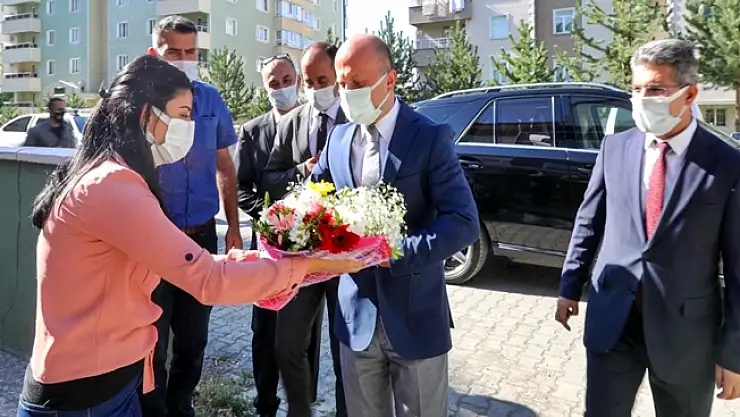 Vali Varol'dan Mehmet Nuri Samancı'ya Ziyaret
