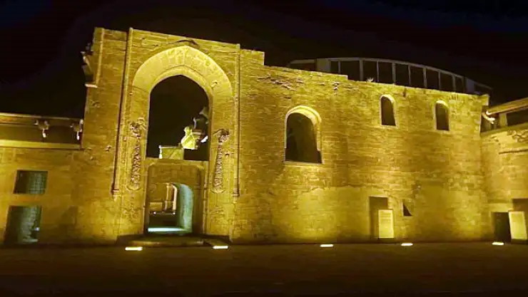 İshak Paşa Sarayı'nın muhteşem manzarası