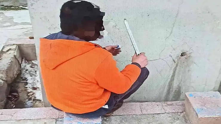 Ağrı'da mezarlıkta hırsızlık şahıs suçüstü yakalandı