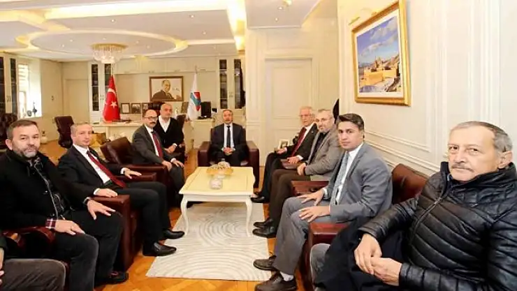 Bursa Milletvekilleri Mesten ve Aydın'dan AİÇÜ'ye Ziyaret
