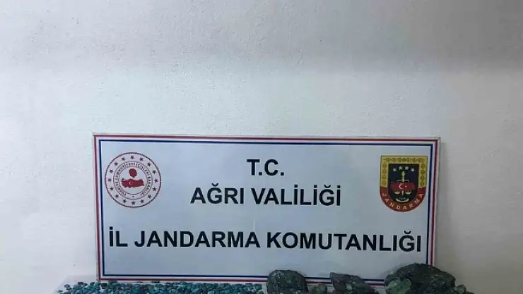 Ağrı'da 1 milyon 137 bin lira değerinde taş ele geçirildi