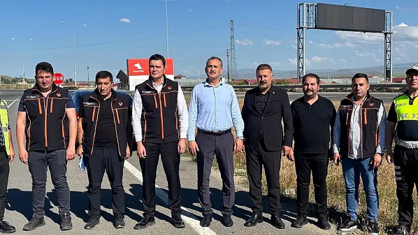 Tutak'ta Ulaşım ve Altyapı İçin Kritik Zirve: Önemli Projeler Masaya Yatırıldı