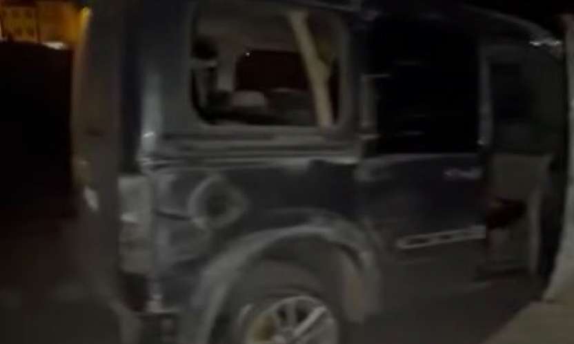 Ağrı'da kontrolden çıkan otomobil evin duvarına çarpıp takla attı