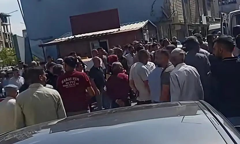 Doğubayazıt'ta Arazi Anlaşmazlığı Silahlı Kavgaya Dönüştü: 1 Ölü, 3 Ağır Yaralı